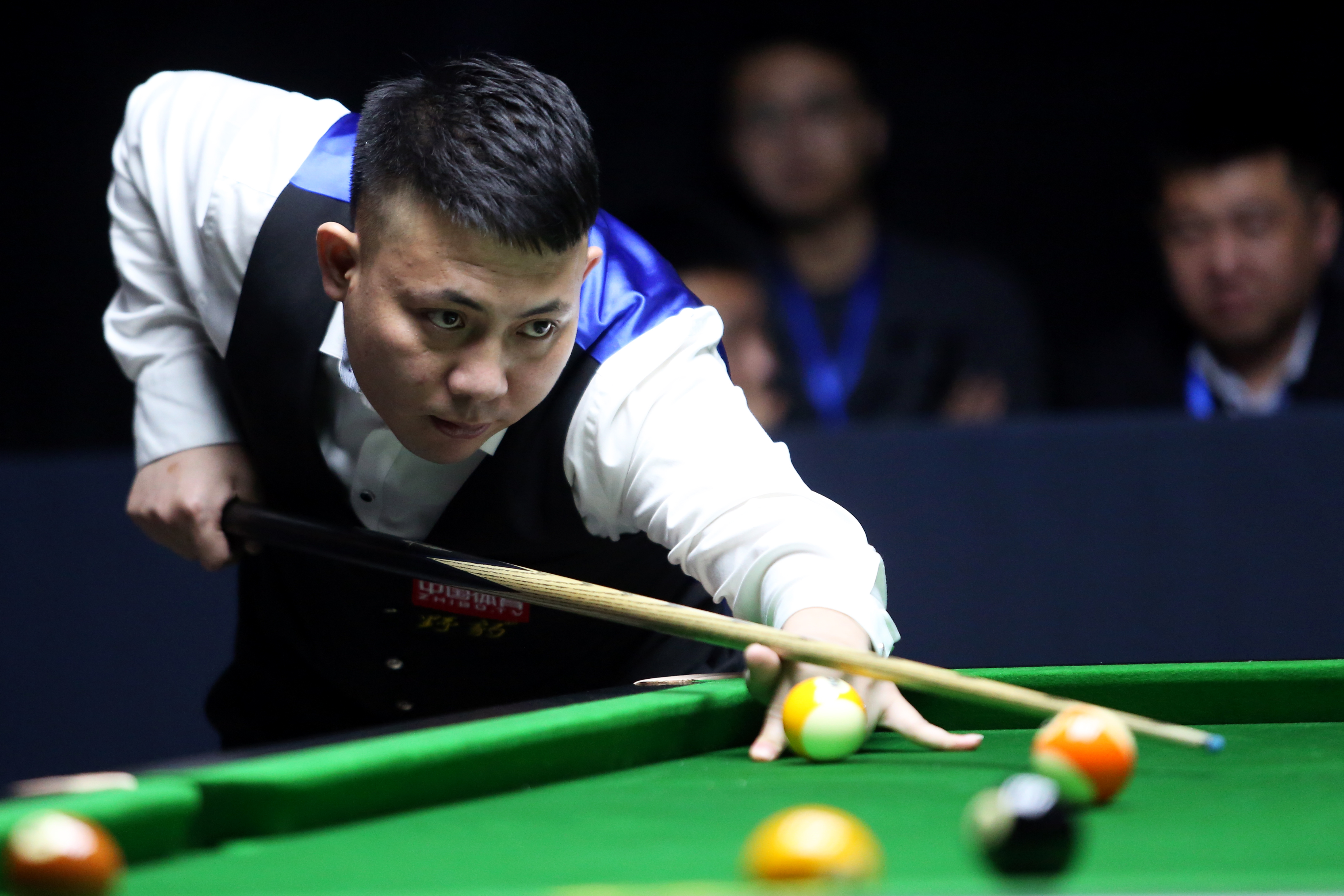 为球队奉献 为球队奉献