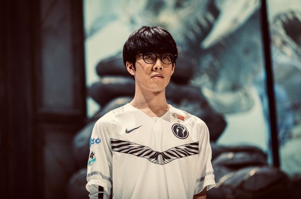 特别是在面 特别是在面